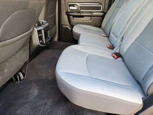 Used 2024 RAM 2500 Big Horn w/ Off Road Package image 34