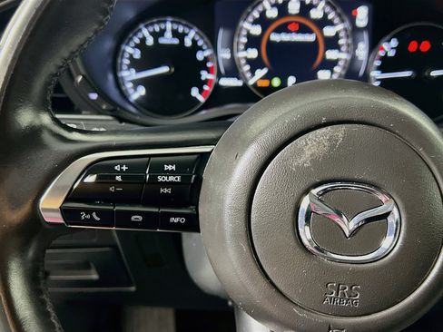 Used 2024 MAZDA MAZDA3 s FWD image 18
