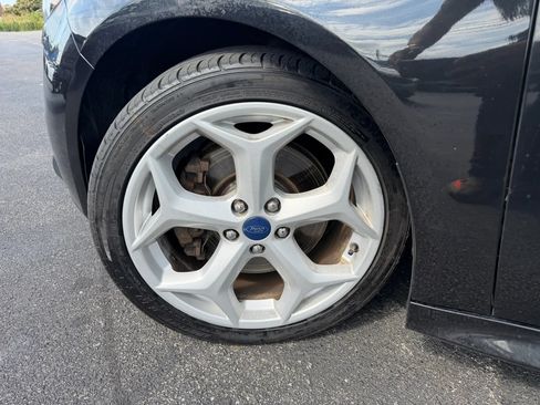 Used 2014 Ford Focus ST w/ Equipment Group 202A FWD image 42