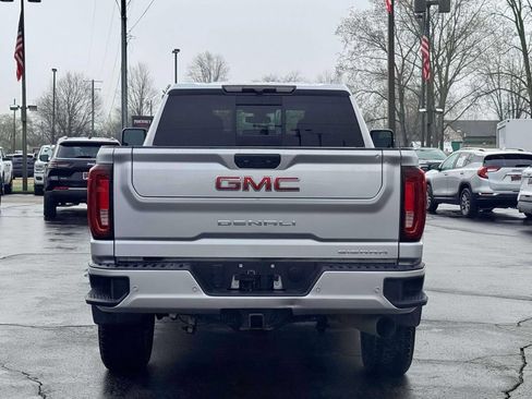 Used 2022 GMC Sierra 2500 Denali AWD/4WD image 10