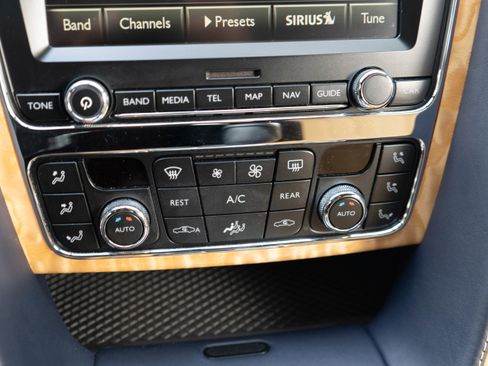 Used 2012 Bentley Continental GT image 22