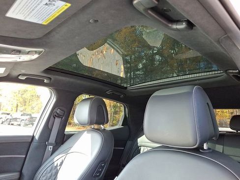 Used 2024 Genesis GV60 Performance w/ Protection Package image 18