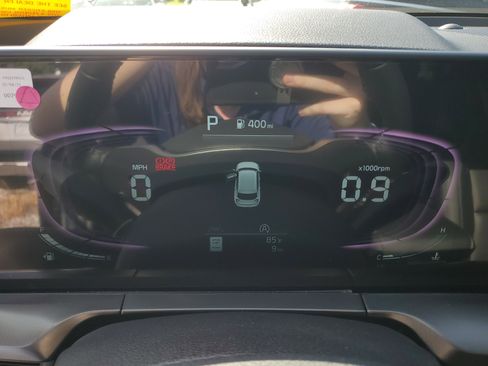 New 2025 Kia Telluride S image 28