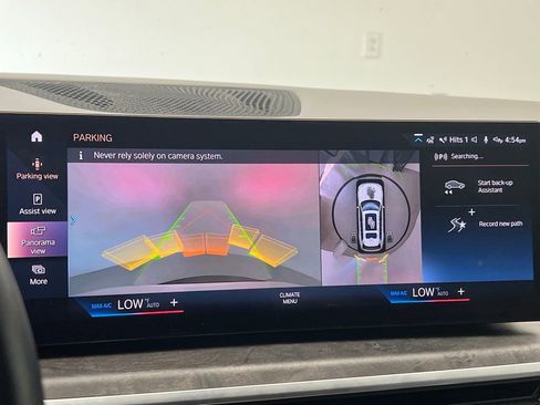 Used 2023 BMW X7 xDrive40i w/ Premium Package image 15