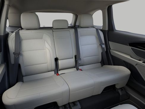 New 2026 Lincoln Nautilus Premier w/ Jet Appearance Package AWD/4WD image 11