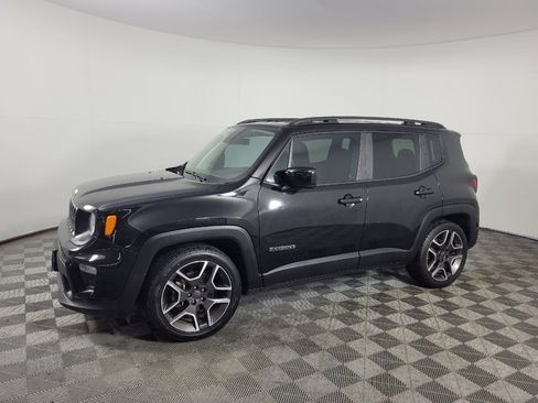 Used 2020 Jeep Renegade Latitude FWD image 2
