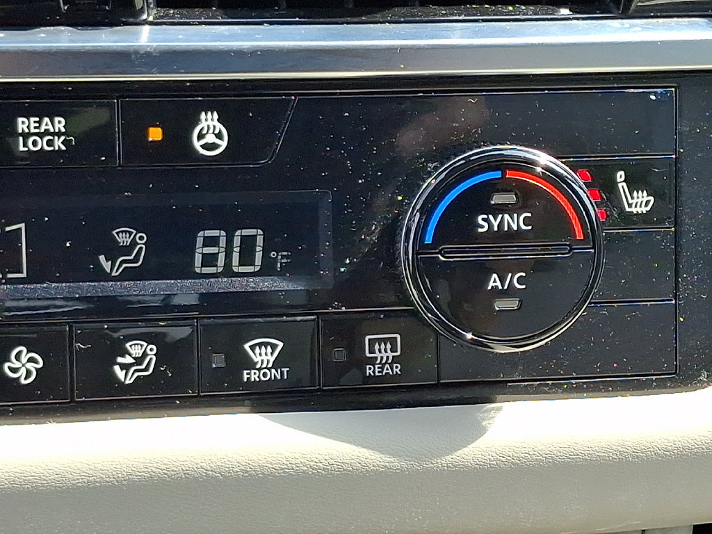 Certified 2023 Nissan Pathfinder SL AWD/4WD image 27