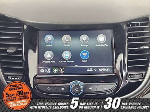 Used 2019 Chevrolet Trax LT w/ LT Convenience Package image 27