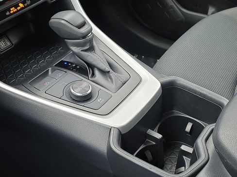 Used 2025 Toyota RAV4 LE image 26