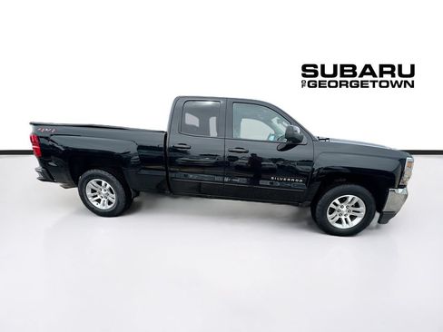 Used 2018 Chevrolet Silverado 1500 LT w/ All Star Edition AWD/4WD image 8