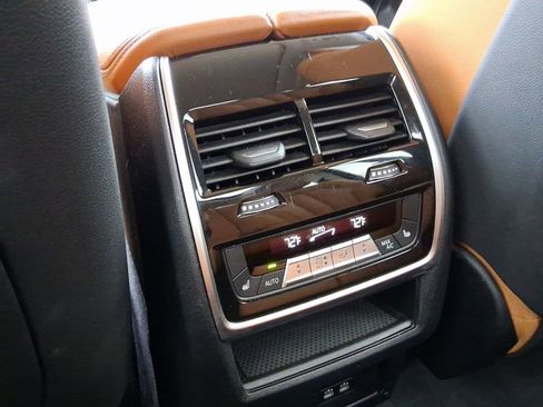 Used 2019 BMW X7 xDrive40i w/ Premium Package image 28