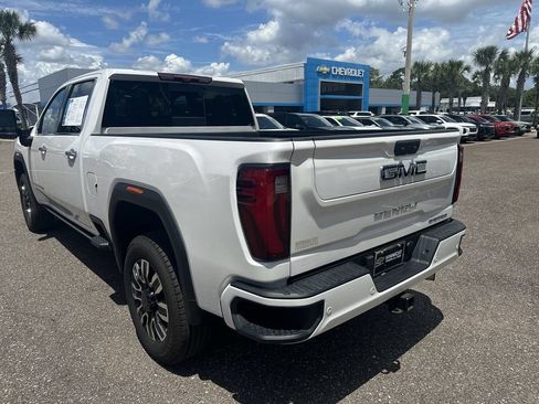 Used 2024 GMC Sierra 2500 Denali Ultimate AWD/4WD image 14