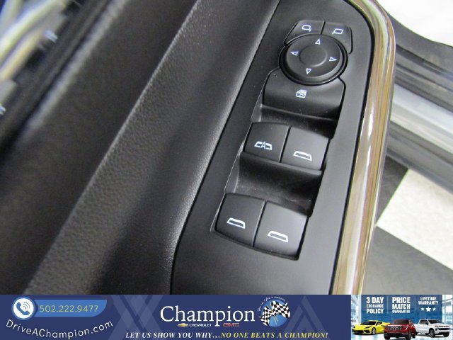 Certified 2023 GMC Acadia SLE w/ Driver Convenience Package FWD image 22