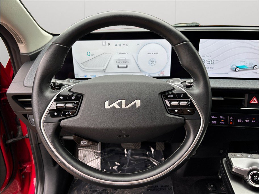Used 2024 Kia EV6 Wind RWD image 27