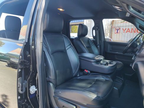 Used 2022 RAM 3500 Tradesman image 24