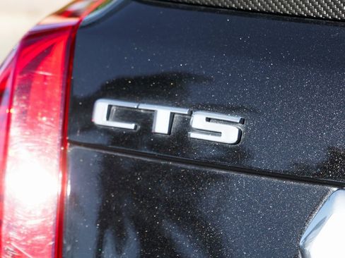 Used 2017 Cadillac CTS V w/ Carbon Fiber Package image 58