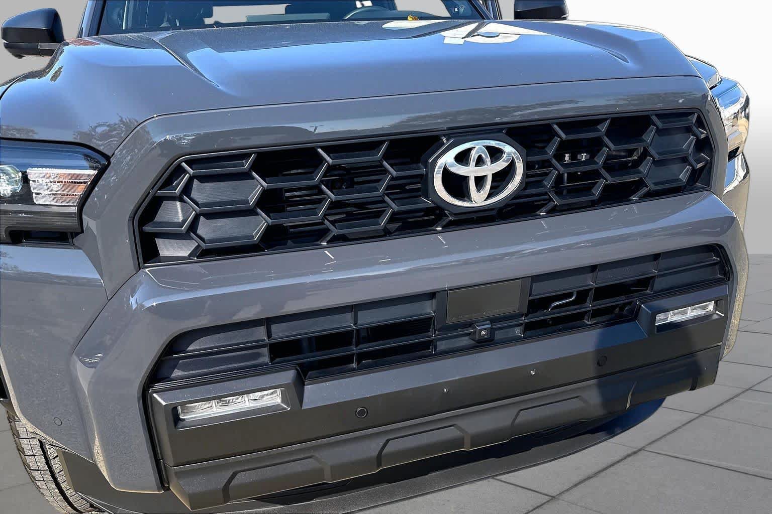 Used 2026 Toyota 4Runner TRD Off-Road Premium AWD/4WD image 30