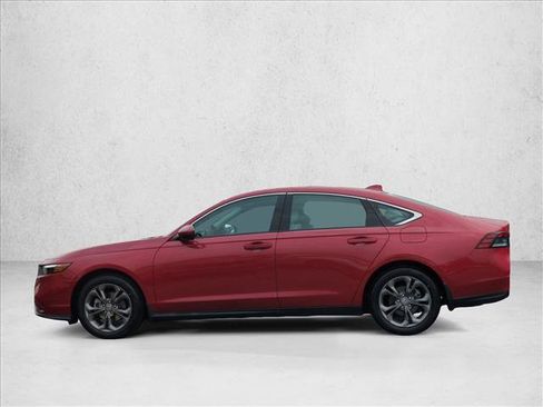 Used 2023 Honda Accord EX image 10
