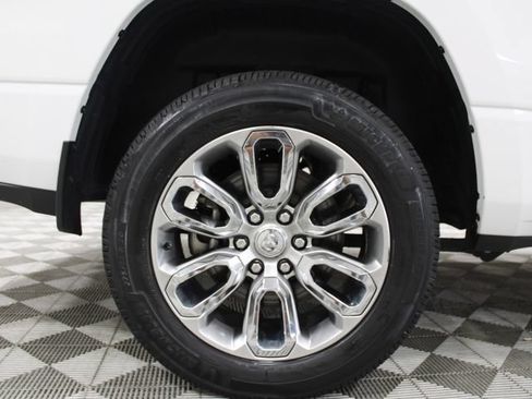 Used 2023 RAM 1500 Laramie AWD/4WD image 45