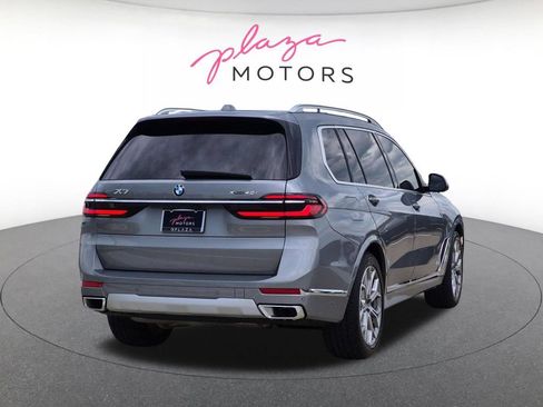 Used 2025 BMW X7 xDrive40i AWD/4WD image 5