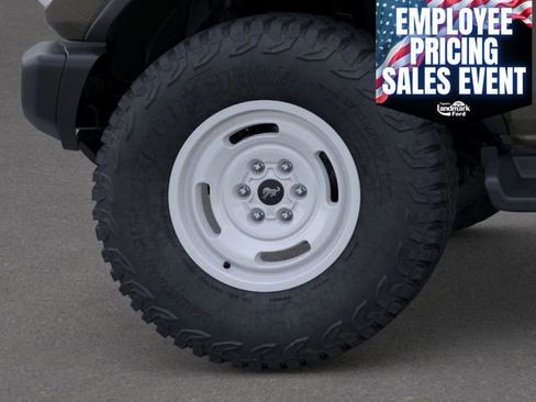 New 2026 Ford Bronco Heritage Edition AWD/4WD image 22