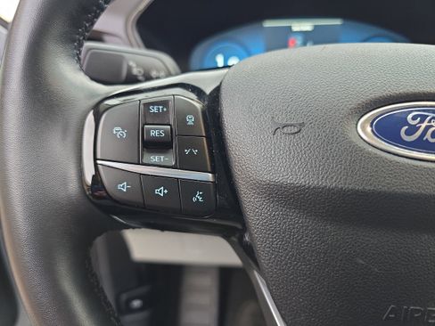 Used 2023 Ford Escape Active w/ Tech Pack #2 AWD/4WD image 14