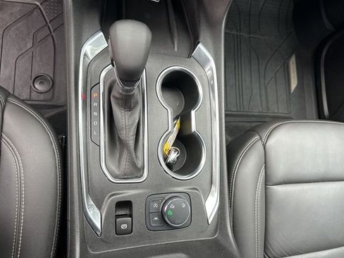 Used 2023 Chevrolet Traverse LT w/ LPO, Floor Liner Package image 18