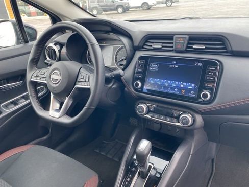 Used 2024 Nissan Versa SR image 24