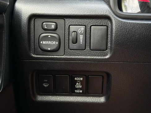 Used 2016 Toyota 4Runner 4WD image 17