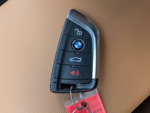Used 2024 BMW X3 sDrive30i w/ Premium Package RWD image 34