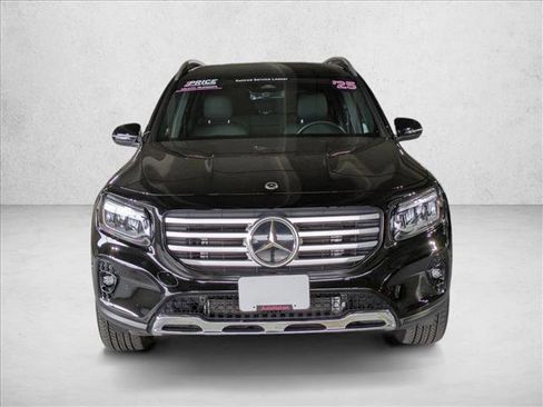 Certified 2025 Mercedes-Benz GLB 250 GLB 250 image 2