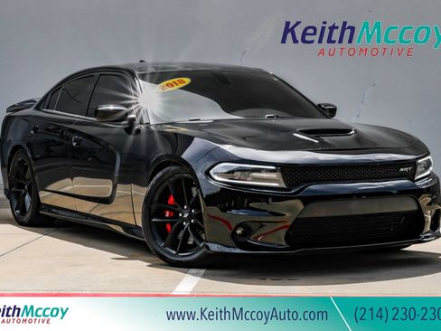 Used 2018 Dodge Charger SRT RWD image 1