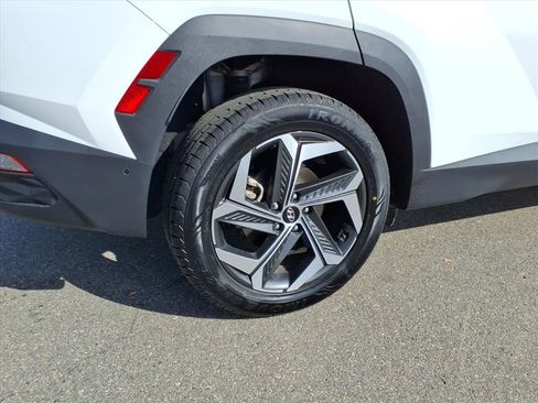 Used 2024 Hyundai Tucson Limited image 28