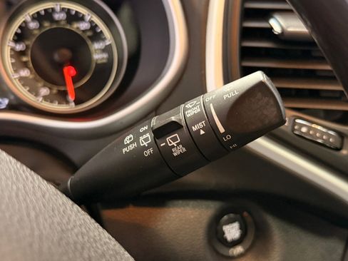 Used 2017 Jeep Cherokee Overland w/ Heavy Duty Protection Group image 33