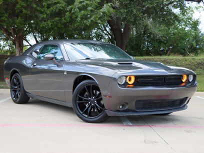 Used 2016 Dodge Challenger SXT Plus