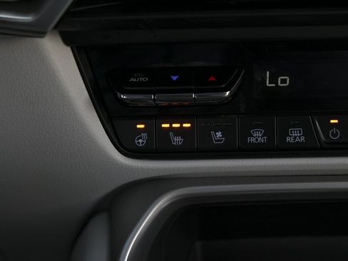 Certified 2024 MAZDA CX-90 Plug-In Hybrid w/ Premium Plus image 38