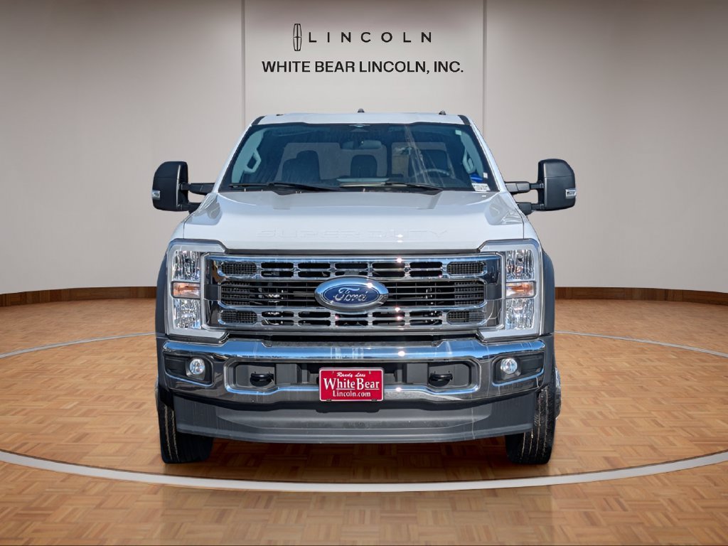 Used 2023 Ford F450 XL w/ Snow Plow Prep Package AWD/4WD image 2