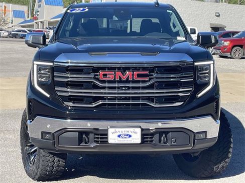 Used 2022 GMC Sierra 1500 SLT w/ SLT Premium Plus Package image 7