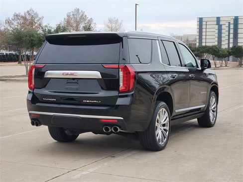 Used 2023 GMC Yukon Denali w/ LPO, Floor Liner Package image 5
