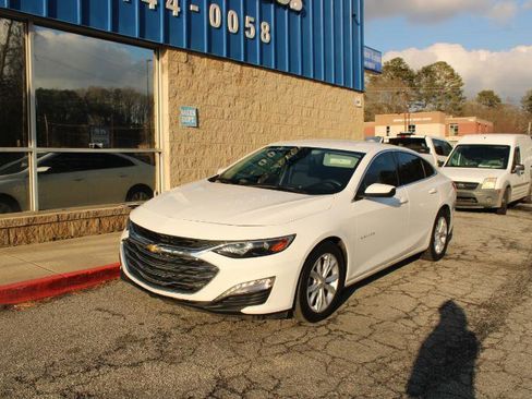 Used 2023 Chevrolet Malibu LT image 3