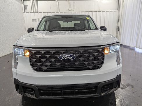 New 2025 Ford Maverick XLT w/ XLT Luxury Package image 4