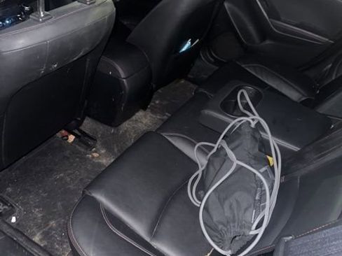 Used 2015 MAZDA MAZDA3 s Touring image 9