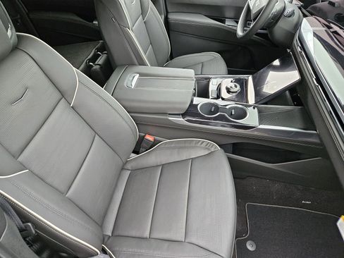 New 2026 Cadillac Escalade ESV Sport AWD/4WD image 15
