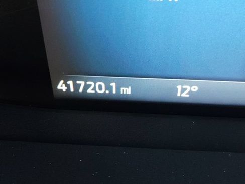 Used 2025 Ford Escape Active AWD/4WD image 10