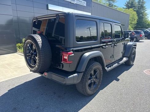Used 2022 Jeep Wrangler Unlimited Sport AWD/4WD image 6