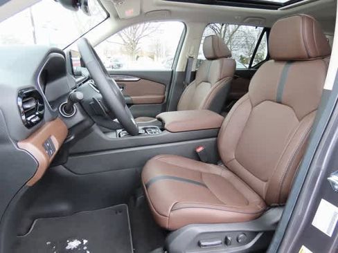 Certified 2025 Honda Pilot Elite image 14