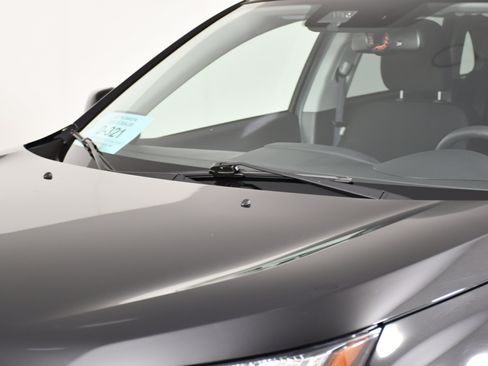 Used 2025 Mitsubishi Outlander Sport ES image 12