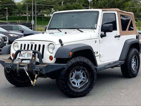 Used 2009 Jeep Wrangler X AWD/4WD image 2