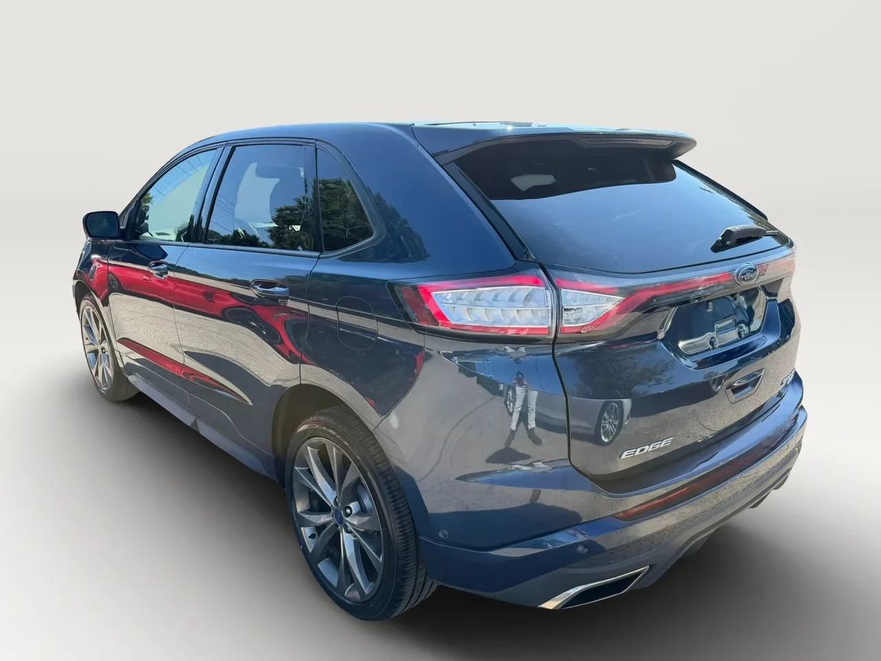 Used 2017 Ford Edge Sport w/ Equipment Group 401A AWD/4WD image 5