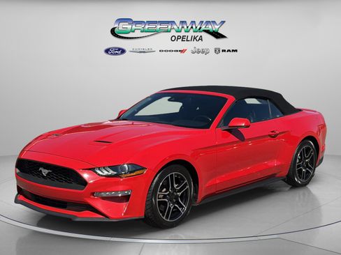 Used 2023 Ford Mustang Premium image 3
